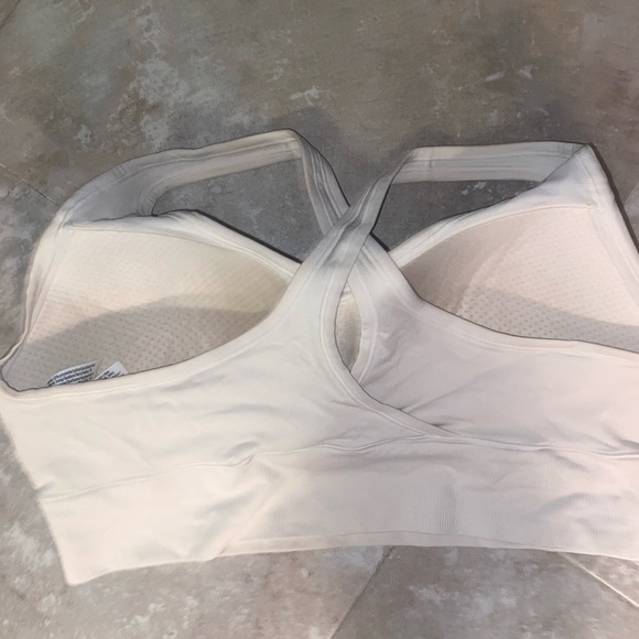 PINK Women’s Cream Sports Bra - Picture 3 of 6